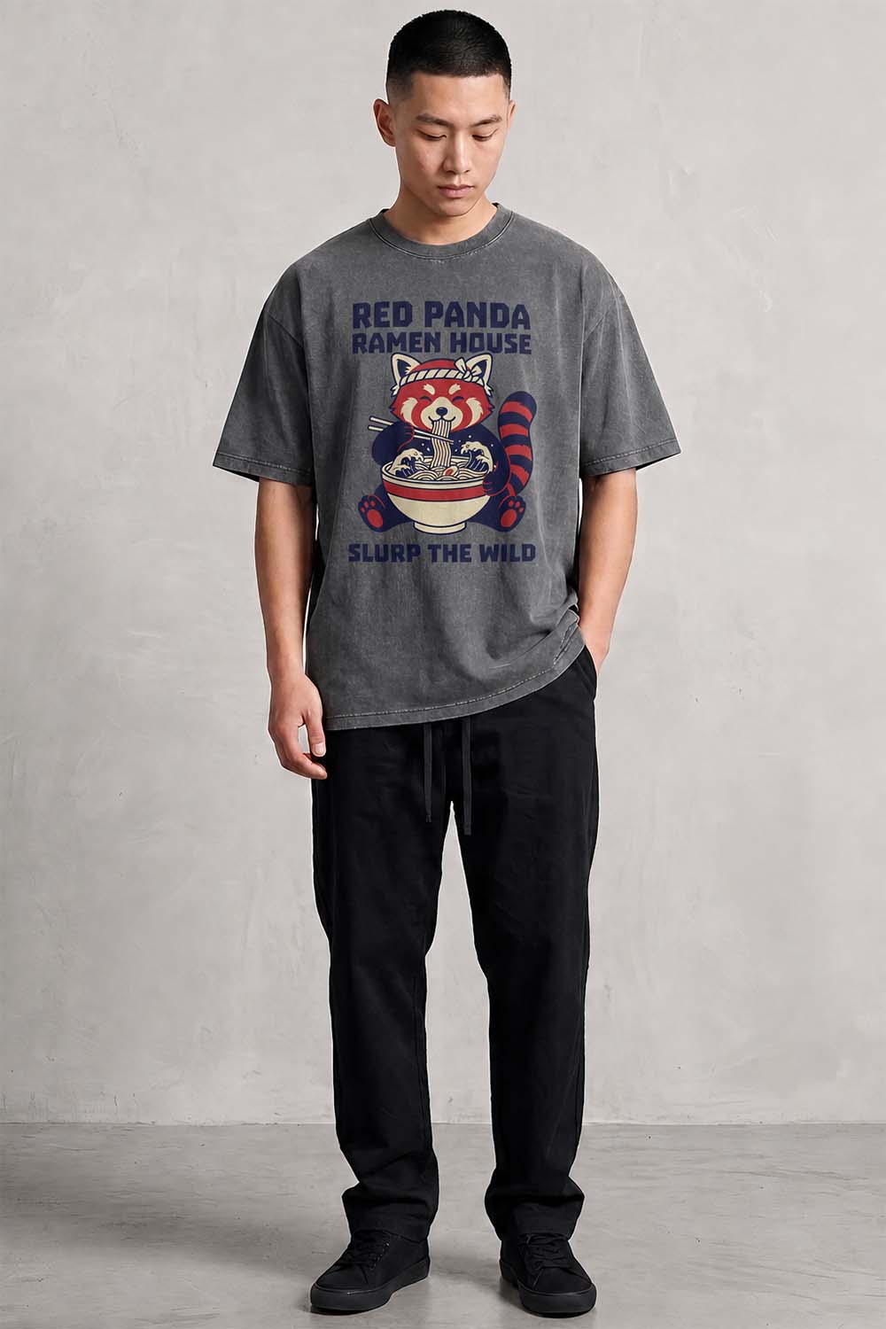 red panda ramen house Oversized Cotton T-Shirt